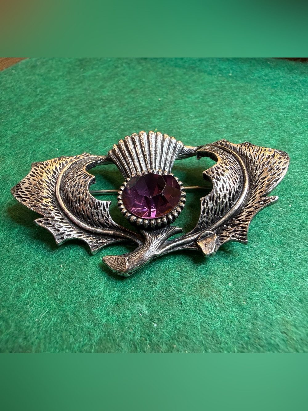 Vintage Scottish Thistle Brooch Amethyst Rhinestone Silver Tone - Picture 2 of 8